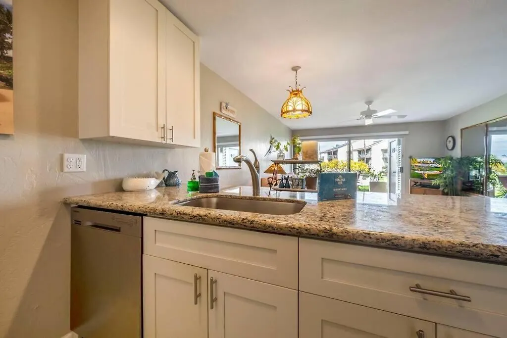 Apartment Hale Kamaole 7-169- Ground Floor, Ocean View, Updated Kihei Gem Wailea